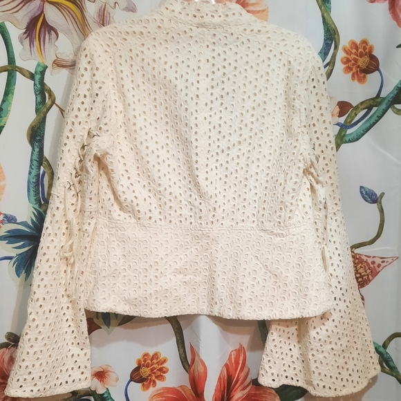 💎[Free People] Eyelet lace bell sleeve blazer. - Picture 4 of 9